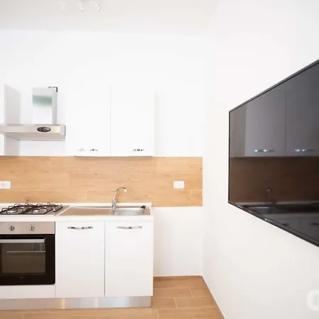 Loft11 - Policlinico Appartement